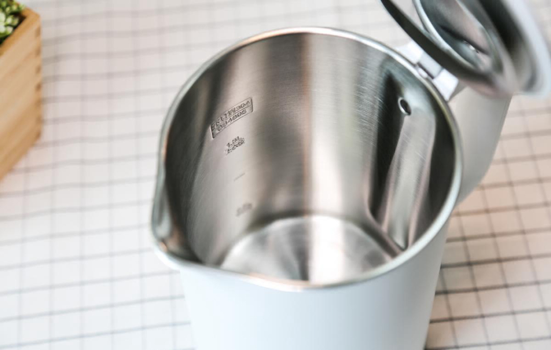 Xiaomi Mi Electric Kettle Bouilloire électrique Xiaomi Mi Electric Kettle Bouilloire électrique