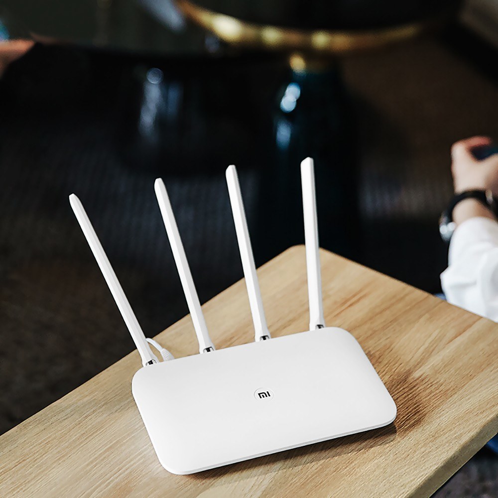 Xiaomi Mi Router 4A Gigabit Édition Blanc peut se placer partout Xiaomi Mi Router 4A Gigabit Édition Blanc peut se placer partout