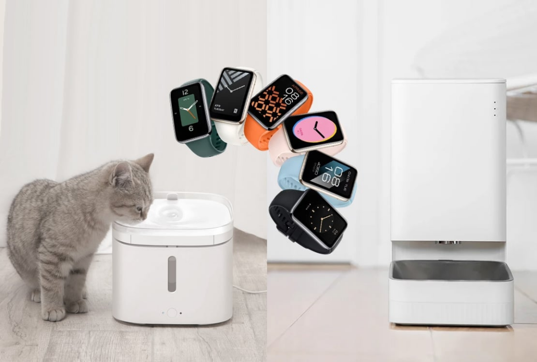 Composition montrant les nouveaux objets connectés Xiaomi pour la maison : un chaton gris buvant à une fontaine d'eau connectée blanche à gauche, une volée de bracelets connectés Smart Band aux bracelets multicolores au centre, et un distributeur automatique de croquettes blanc à droite.